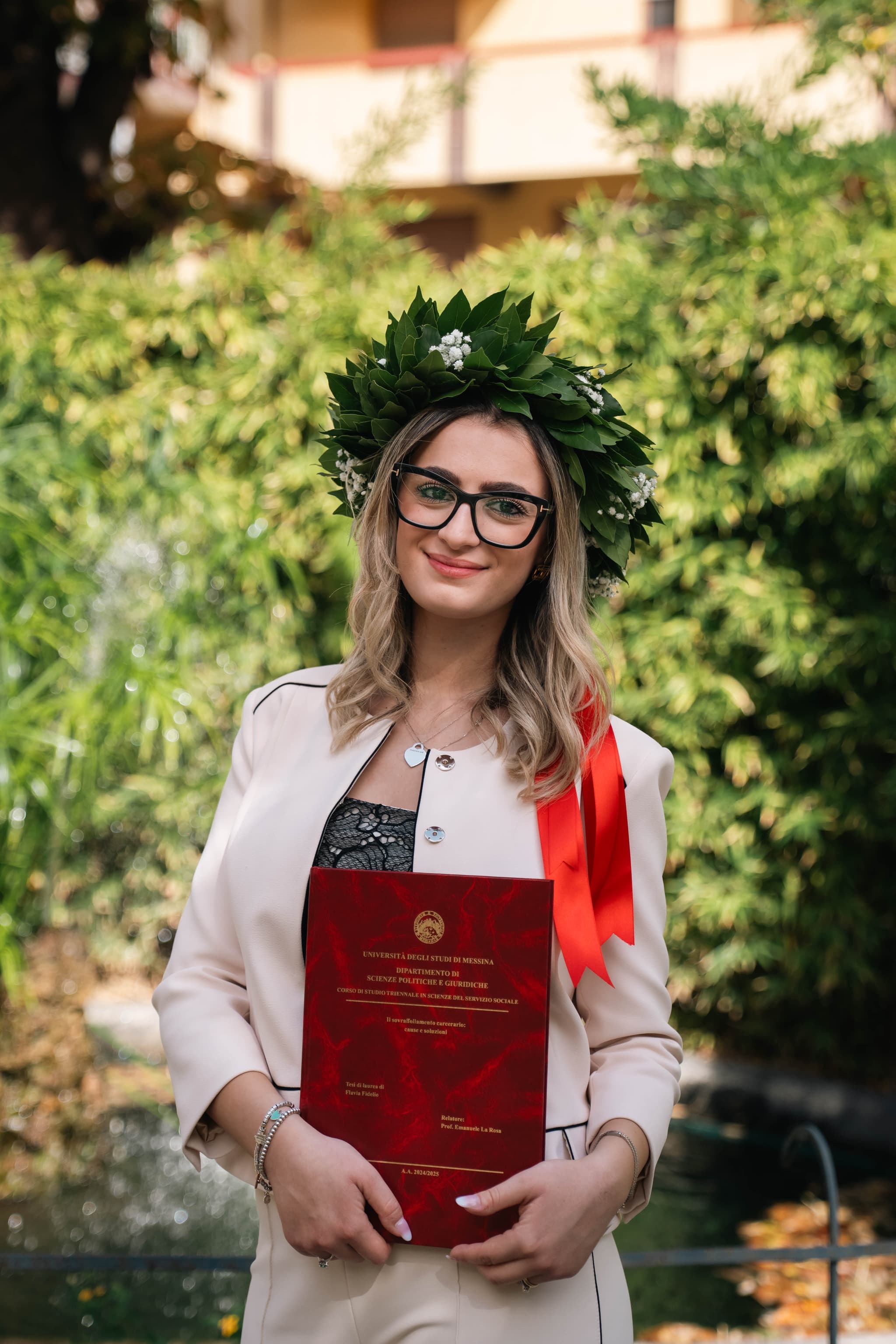 Fotografa di lauree a Messina - ritratto autentico